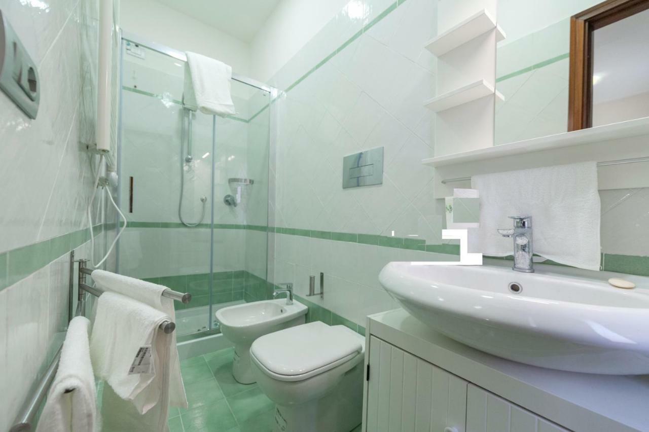 Bed & Breakfast Antonello Salerno Luaran gambar